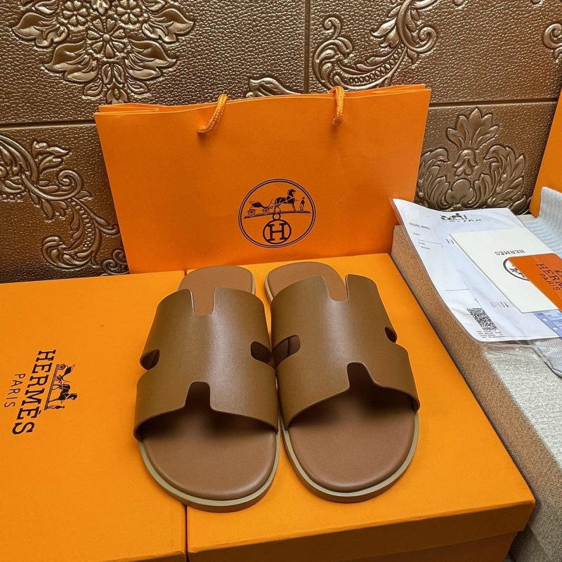 H**mes slippers